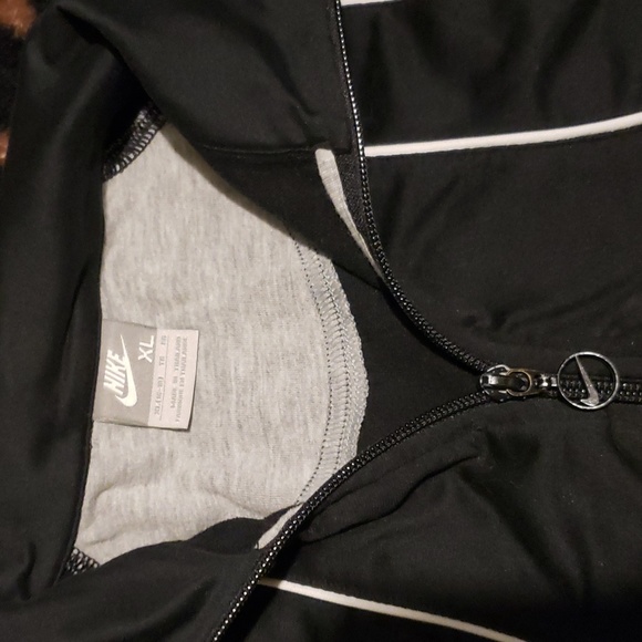 Womens nike track suit - Picture 6 of 7